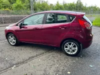 Used Ford Fiesta Zetec 82 HP (60 kW) 2014 Red Hatchback