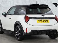 Used Mini Cooper Hatch 154 HP (113 kW) 2024 White Hatchback