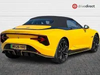Ny MG Cyberster 375 kW (510 HK) 2026 Gul Cab