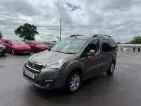 Used Peugeot Partner Tepee Allure 120 HP (88 kW) 2016 Bronze MPV
