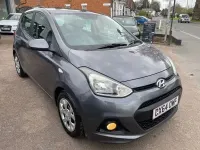 Gebraucht Hyundai i10 SE 87 PS (63 kW) 2014 Grau Kleinwagen