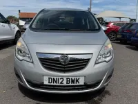 Used Vauxhall Meriva 98 HP (72 kW) 2012 Silver MPV