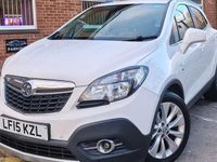 Used Vauxhall Mokka 140 HP (102 kW) 2015 White SUV
