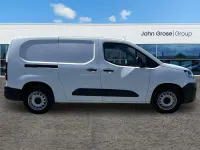 Used Citroën e-Berlingo 100 kW (136 HP) 2025 White MPV