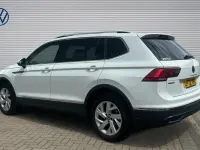 Used VW Tiguan Allspace Life 150 HP (110 kW) 2023 White SUV