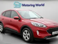 Usado Ford Kuga Zetec 120 HP (88 kW) 2021 SUV