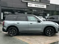 Used Mini Countryman 215 HP (158 kW) 2025 Green SUV
