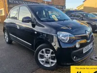 Used Renault Twingo Dynamique 70 HP (51 kW) 2015 Black Hatchback
