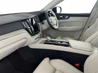 Used Volvo XC60 Inscription 197 HP (144 kW) 2022 Onyx black SUV
