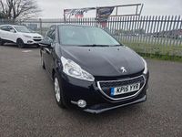 Gebraucht Peugeot 208 Active 68 PS (50 kW) 2015 Schwarz Kleinwagen