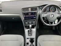 Used VW Golf VII SE 125 HP (91 kW) 2017 Silver Hatchback