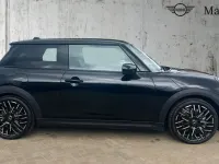 Used Mini Cooper Exclusive 114 kW (156 HP) 2026 Midnight black ii Hatchback