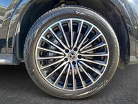Second-hand Mercedes GLC300e AMG line 313 CP (230 kW) 2025 Negru Break