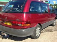 used Toyota Previa 2.4i