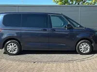 Begagnad VW Multivan Life 150 HK (110 kW) 2025 Blå Minibuss