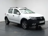 Begagnad Dacia Sandero Essentiel 75 HK (55 kW) 2020 Vit Halvkombi