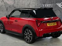 Used Mini Cooper S Hatch 201 HP (147 kW) 2024 Red Hatchback