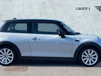 Used Mini Cooper Hatch 134 HP (98 kW) 2017 Silver Hatchback
