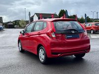 Used Honda Jazz S 102 HP (75 kW) 2017 Milano red Hatchback