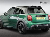 Begagnad Mini Cooper Hatch 134 HK (98 kW) 2021 Grön Halvkombi