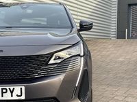 Used Peugeot 3008 Premium 222 HP (163 kW) 2022 Grey SUV