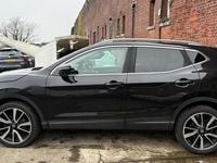 Used Nissan Qashqai Tekna 110 HP (80 kW) 2014 Black SUV
