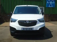 Used Vauxhall Combo 100 HP (73 kW) 2021 White MPV