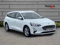 Used Ford Focus Zetec 120 HP (88 kW) 2021 White Estate