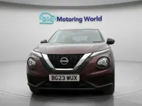 Usado Nissan Juke N-Connecta 114 CV (83 kW) 2023 Rojo SUV
