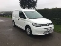 Usado VW Caddy 102 HP (75 kW) 2022 Branco Monovolume