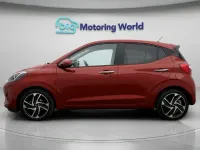 Używany Hyundai i10 Premium 67 KM (49 kW) 2023 Czerwony Hatchback