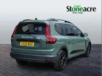 Used Dacia Jogger Extreme 110 HP (80 kW) 2023 Green MPV