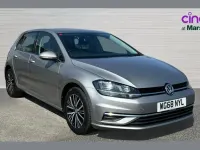 Used VW Golf VII SE 115 HP (84 kW) 2018 Silver Hatchback
