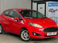 Used Ford Fiesta Zetec 82 HP (60 kW) 2013 Red Hatchback