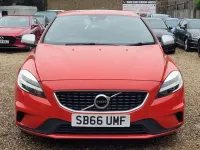 Usado Volvo V40 R-Design 2016 Rojo Utilitario