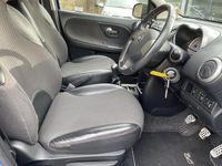 Używany Nissan Note 110 KM (80 kW) 2006 Niebieski Hatchback