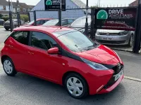Used Toyota Aygo X-play 68 HP (50 kW) 2017 Red Hatchback