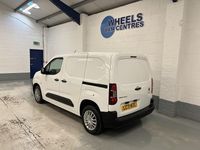 Used Citroën Berlingo 75 HP (55 kW) 2021 White MPV