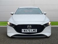 Used Mazda 3 Prime-Line 140 HP (102 kW) 2025 White Hatchback