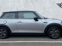 Second-hand Mini Cooper S Classic 176 CP (129 kW) 2023 Argintiu Hatchback