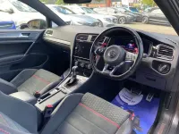 Używany VW Golf VII GTI 245 KM (180 kW) 2017 Szary Hatchback
