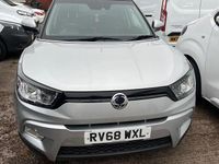 Used Ssangyong (KGM) Tivoli 115 HP (84 kW) 2018 Silver SUV