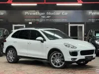 Used Porsche Cayenne 260 HP (191 kW) 2014 White SUV