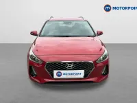 Used Hyundai i30 SE 2018 Red Estate