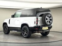 Usado Land Rover Defender HSE Dynamic 250 HP (183 kW) 2024 Branco SUV