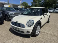 Used Mini Cooper Hatch 120 HP (88 kW) 2008 White Hatchback