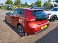 Used Volvo V40 Momentum 121 HP (88 kW) 2018 Hatchback