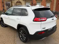 Used Jeep Cherokee Limited 200 HP (147 kW) 2016 White SUV