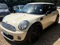 Used Mini Cooper D Hatch 2013 White Hatchback