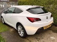 Used Vauxhall Astra GTC SRi 2014 White Coupe